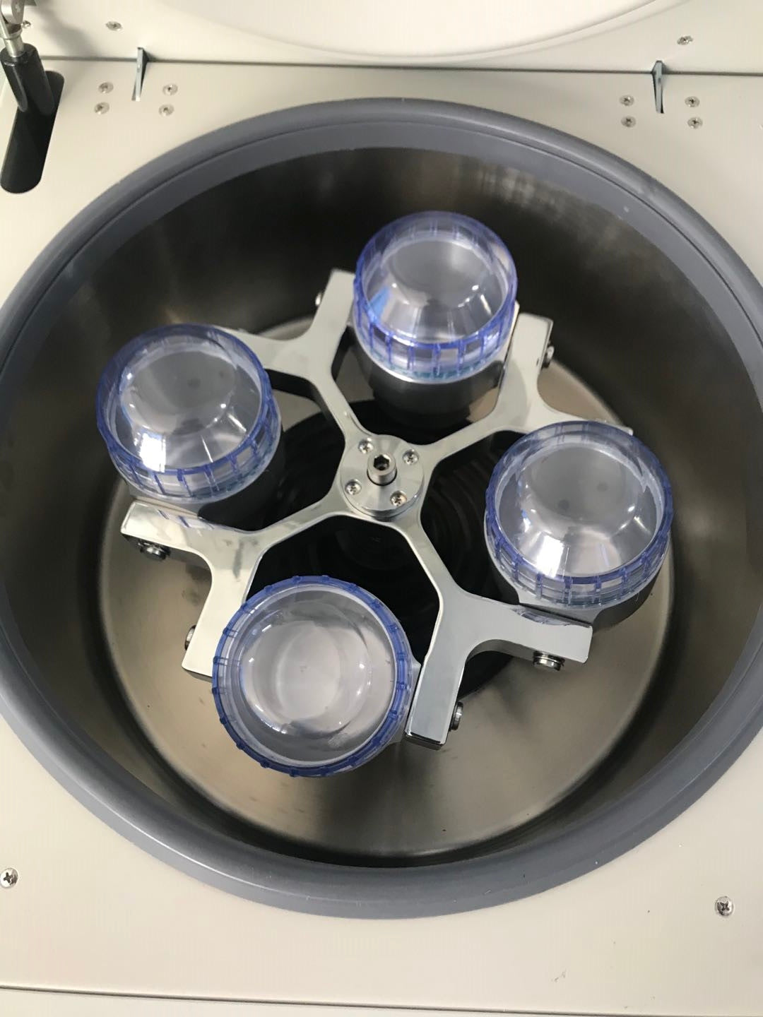 Centrifuge TD5M, inc Swing Out Rotor, 4x500ml buckets with aerosol lid ...